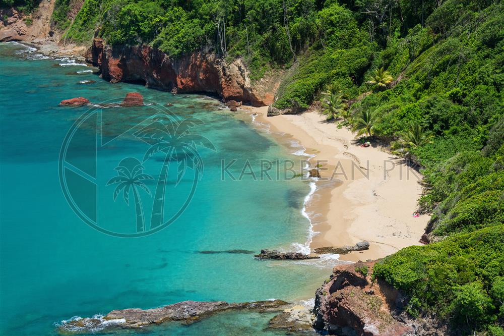 Caribbean Skyview plage naturiste Deshaies