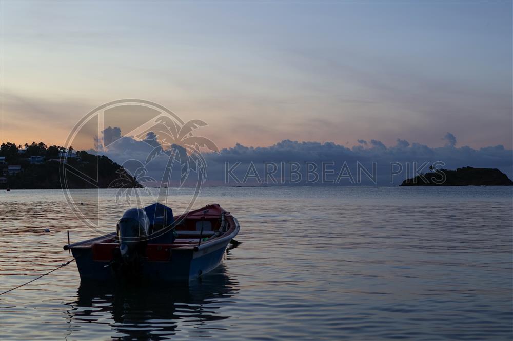 Vue sur horizon de Tartane avec son ilet en Martinique 